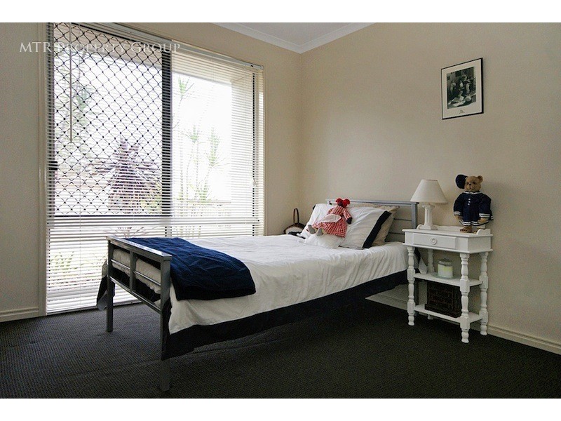 20 Nullarbor Cct, Forest Lake QLD 4078