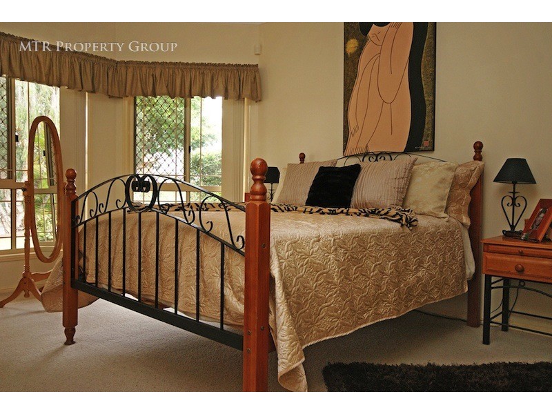 135 Renoir Crescent, Forest Lake QLD 4078