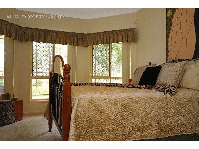 135 Renoir Crescent, Forest Lake QLD 4078