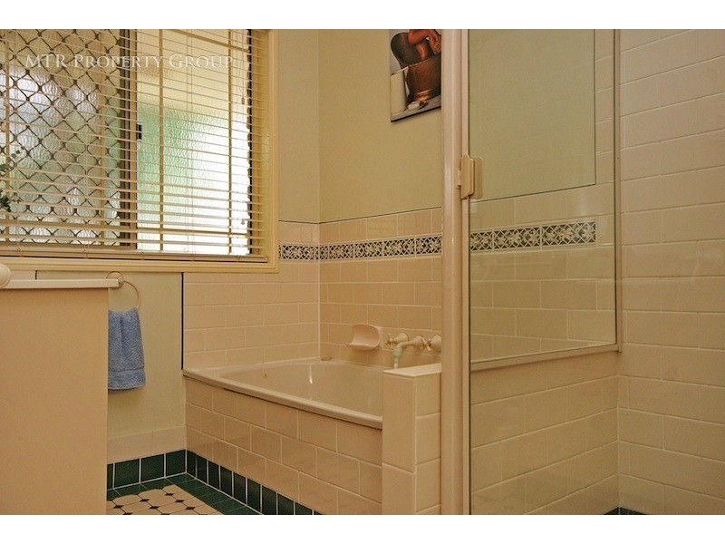 135 Renoir Crescent, Forest Lake QLD 4078