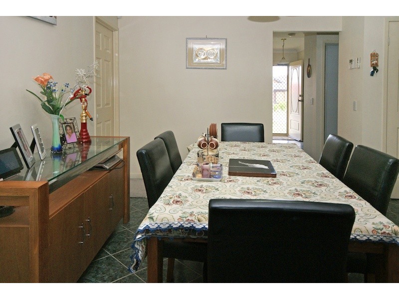 9 Hawthorne Street, Forest Lake QLD 4078