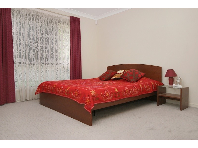 9 Hawthorne Street, Forest Lake QLD 4078