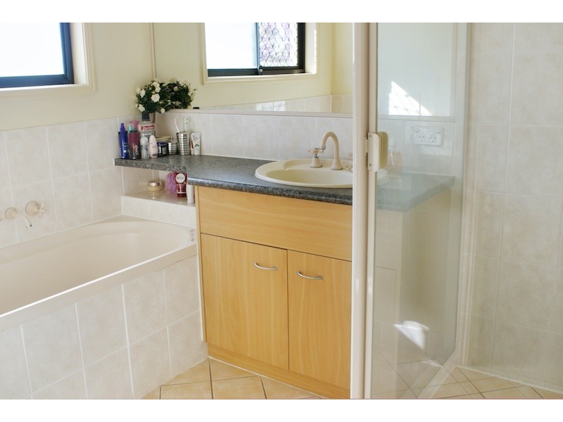 14 Toolara Cct, Forest Lake QLD 4078