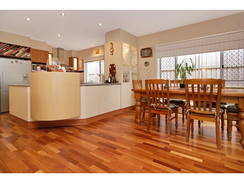 16 Joffre Place, Forest Lake QLD 4078