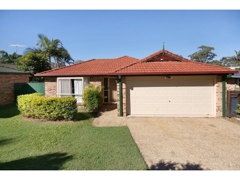 27 Settlers Circuit, Forest Lake QLD 4078