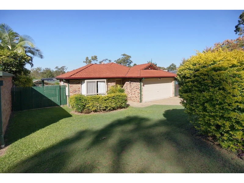 27 Settlers Circuit, Forest Lake QLD 4078