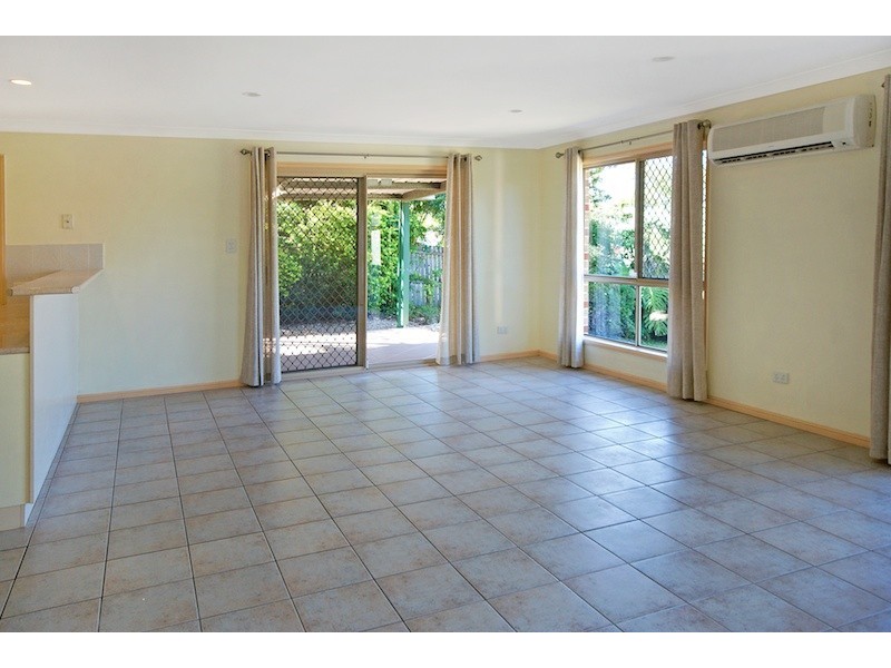 27 Settlers Circuit, Forest Lake QLD 4078