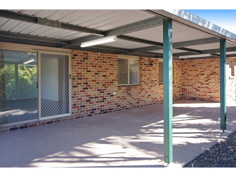 27 Settlers Circuit, Forest Lake QLD 4078
