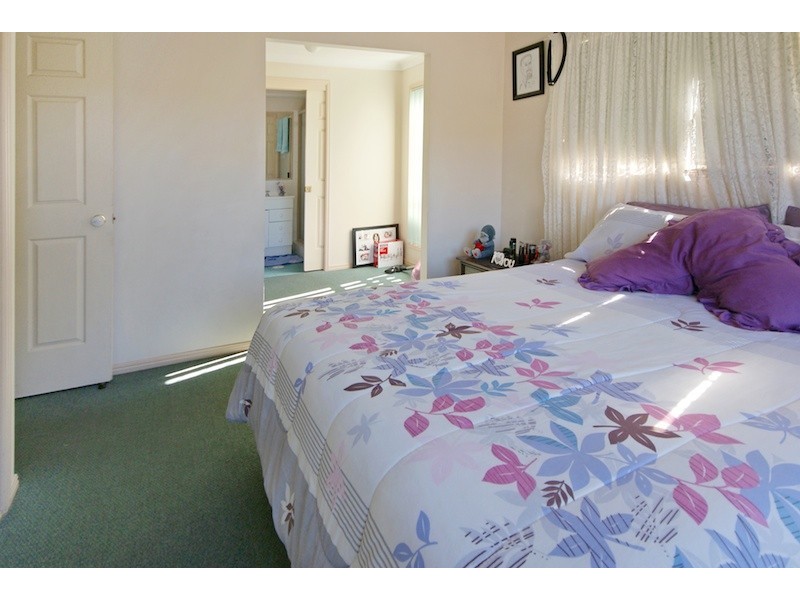 174 Wallaroo Way, Doolandella QLD 4077