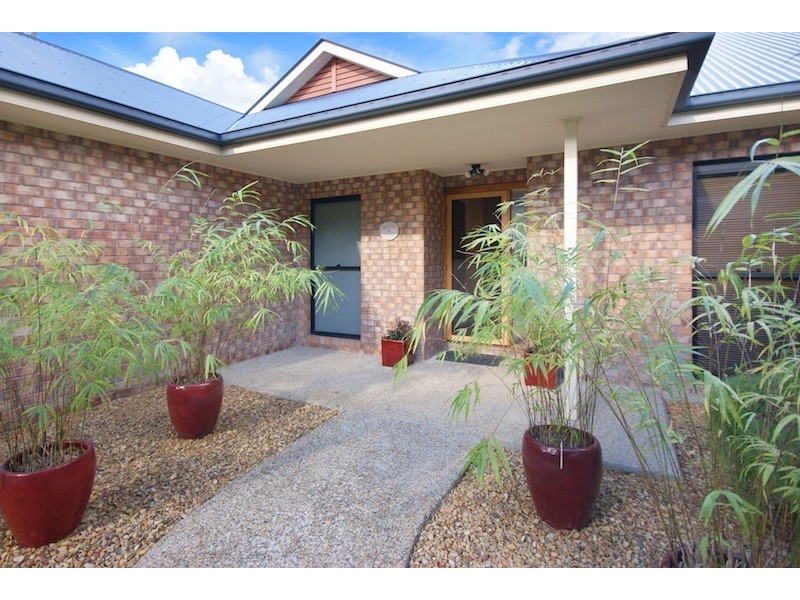 20 St Ives Circuit, Forest Lake QLD 4078