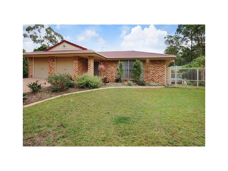 7 Springfield Place, Forest Lake QLD 4078