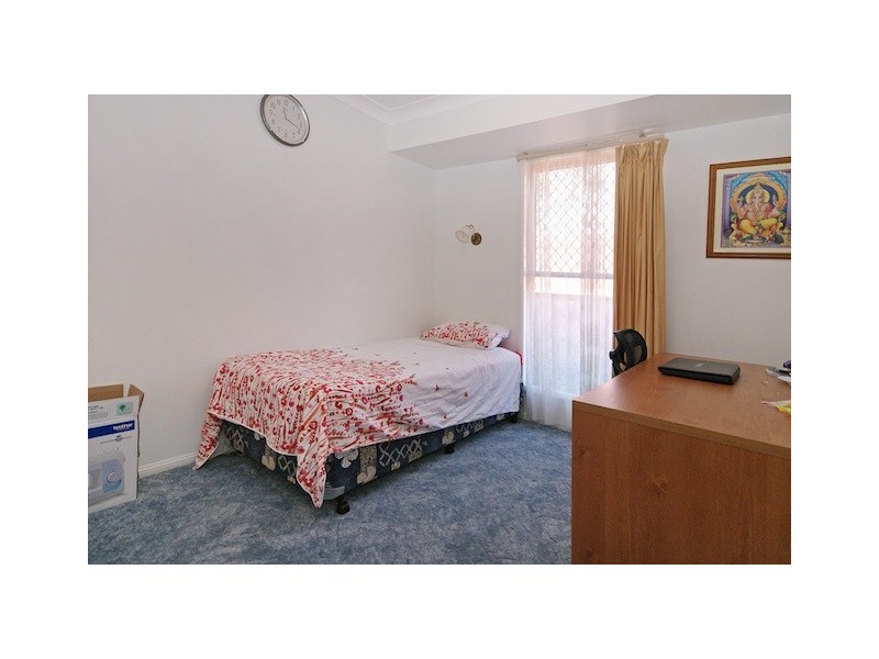 7 Springfield Place, Forest Lake QLD 4078