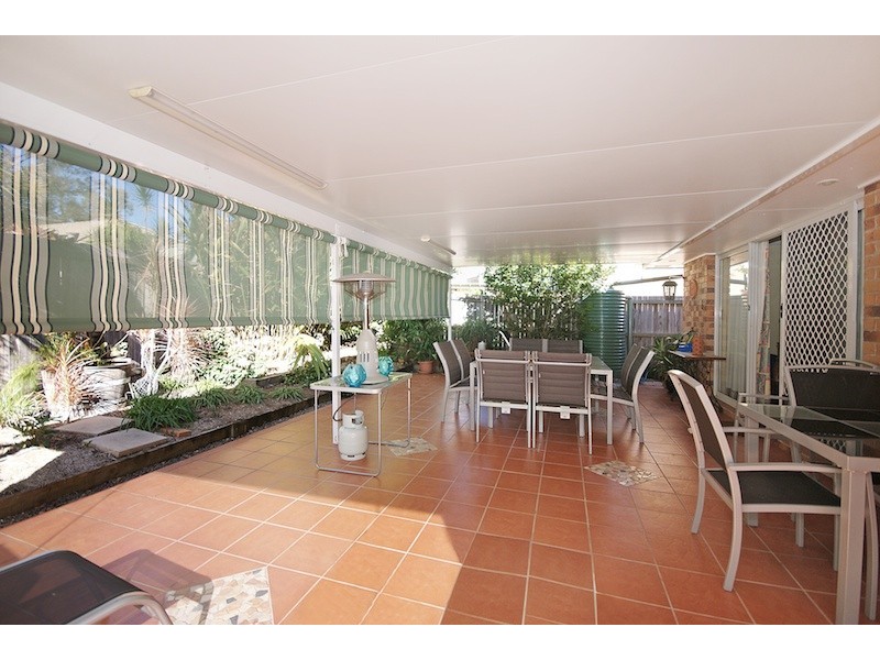 11 Blaxland Place, Forest Lake QLD 4078