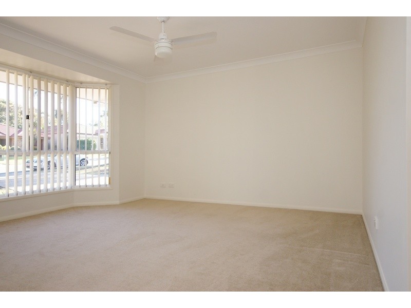 48 Centennial Way, Forest Lake QLD 4078