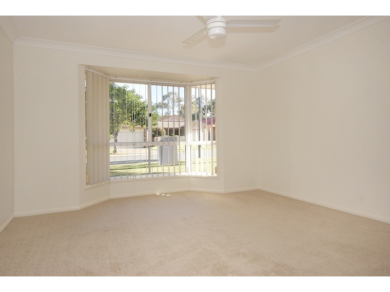 48 Centennial Way, Forest Lake QLD 4078