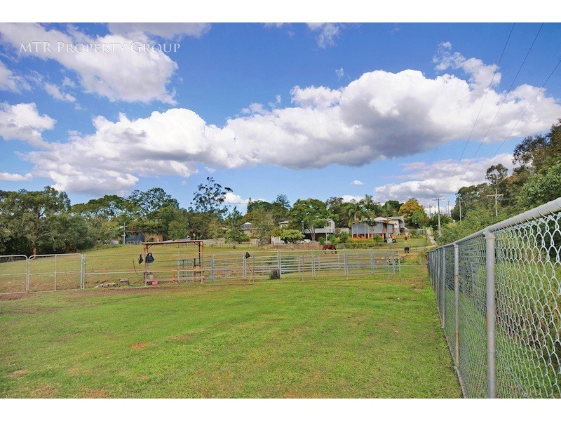 290 Freeman Road, Richlands QLD 4077