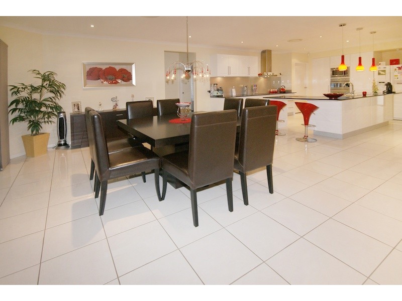 23 Rothburn Street, Doolandella QLD 4077