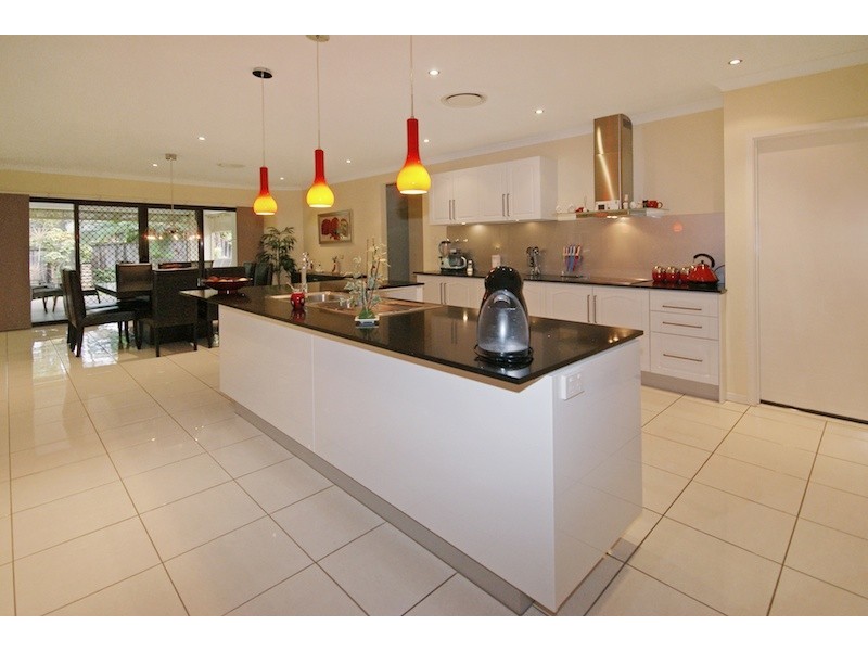 23 Rothburn Street, Doolandella QLD 4077