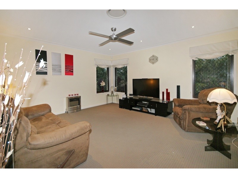 23 Rothburn Street, Doolandella QLD 4077