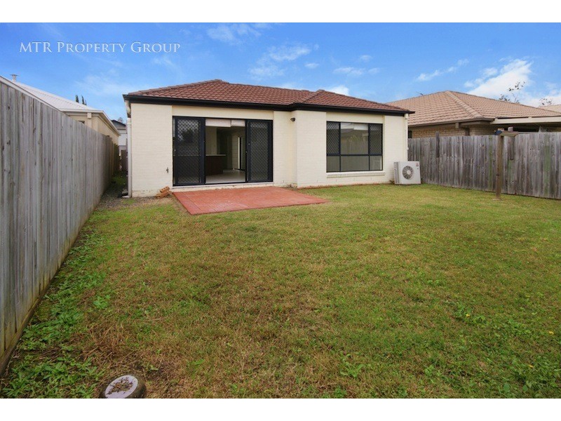 9 Cobourg Street, Forest Lake QLD 4078