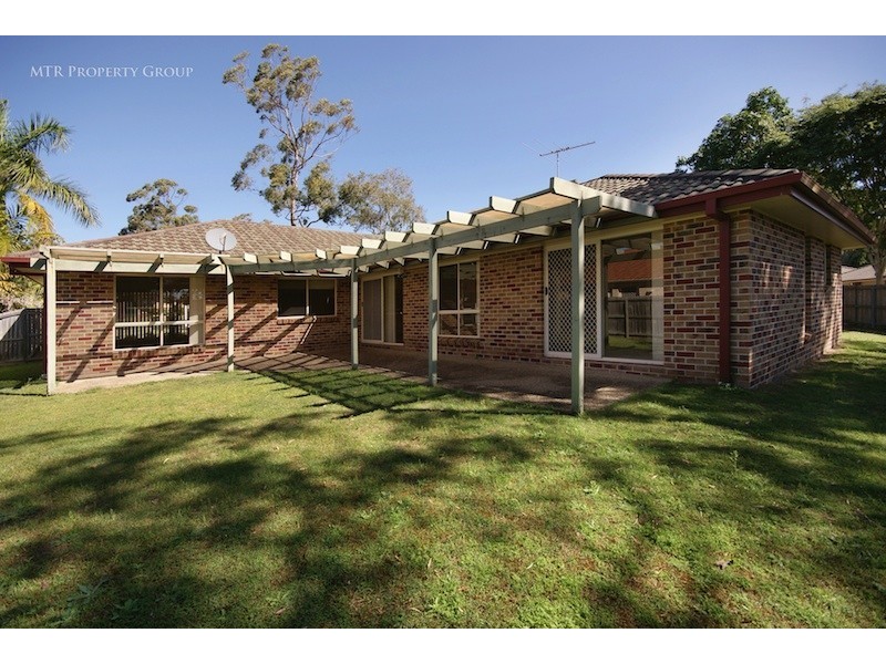 4 Coot-tha Place, Forest Lake QLD 4078