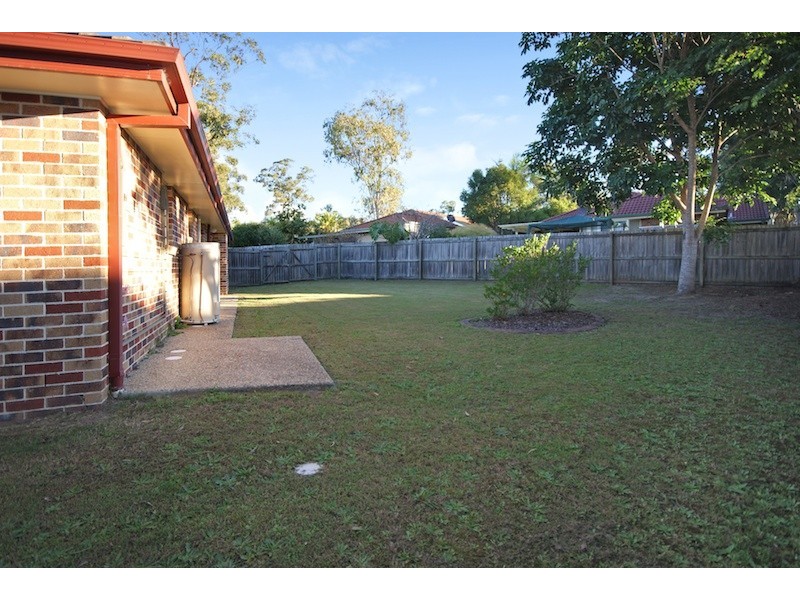 4 Coot-tha Place, Forest Lake QLD 4078