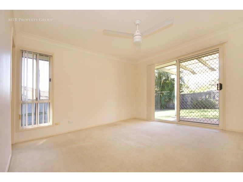 4 Coot-tha Place, Forest Lake QLD 4078