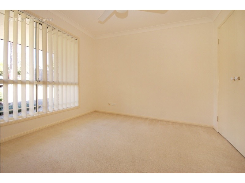 4 Coot-tha Place, Forest Lake QLD 4078