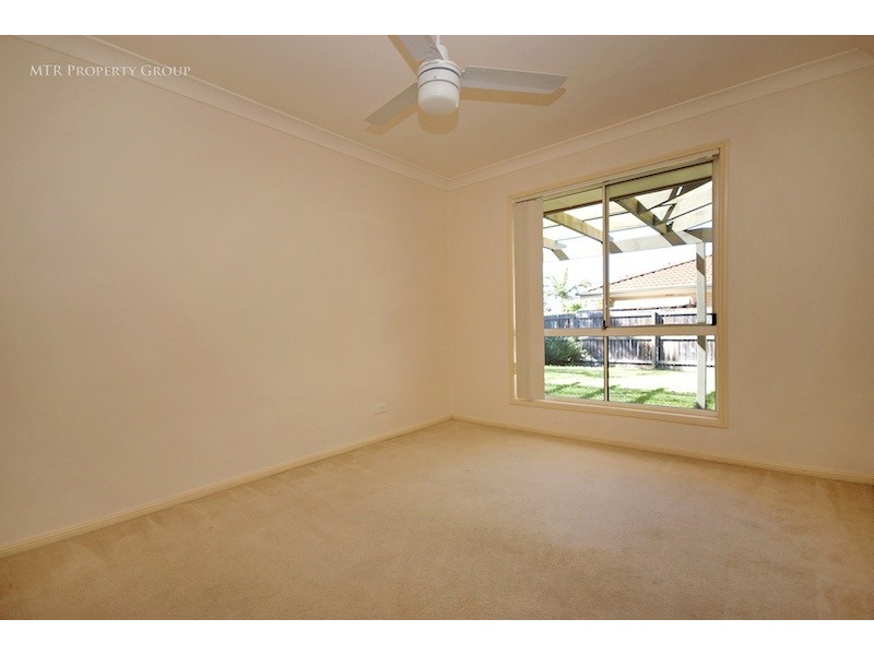 4 Coot-tha Place, Forest Lake QLD 4078