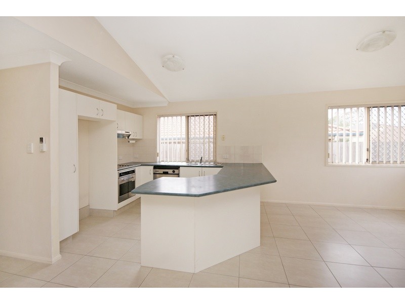 56 Central Street, Forest Lake QLD 4078