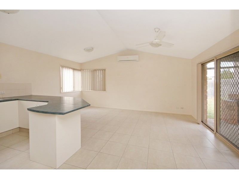 56 Central Street, Forest Lake QLD 4078