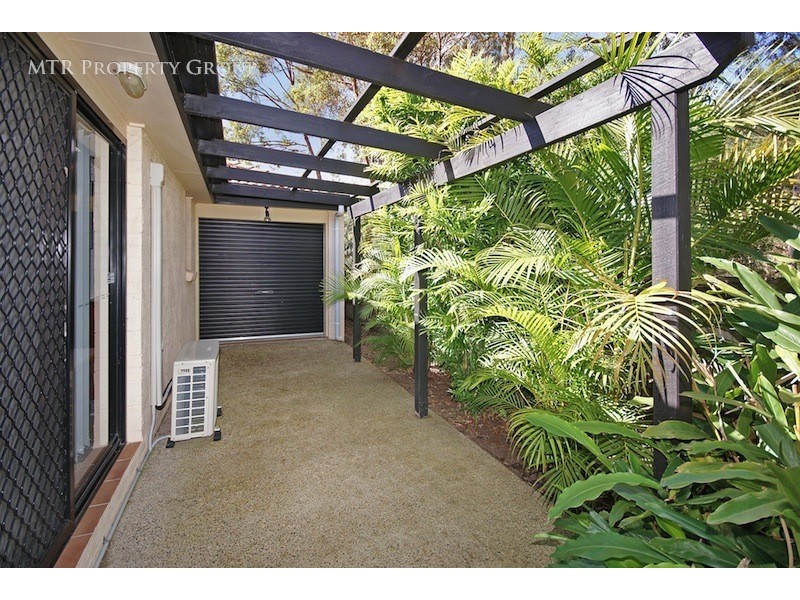 13 Regents Circuit, Forest Lake QLD 4078