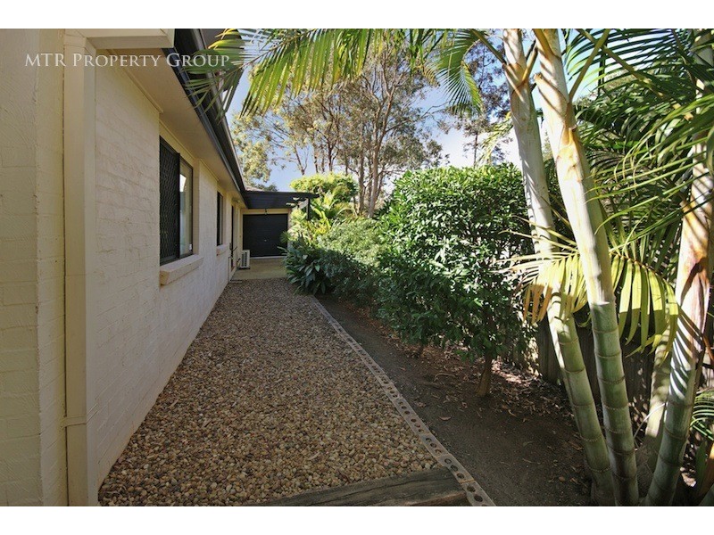 13 Regents Circuit, Forest Lake QLD 4078