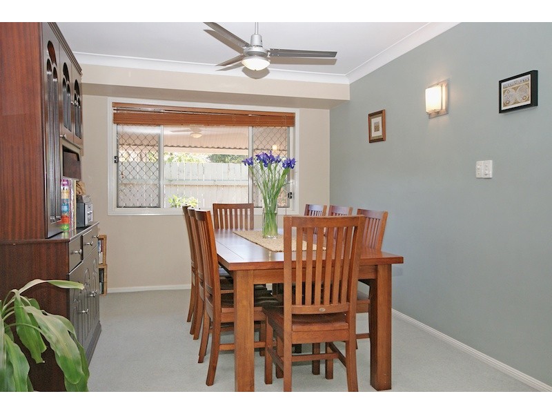 3 Ballandean Close, Forest Lake QLD 4078