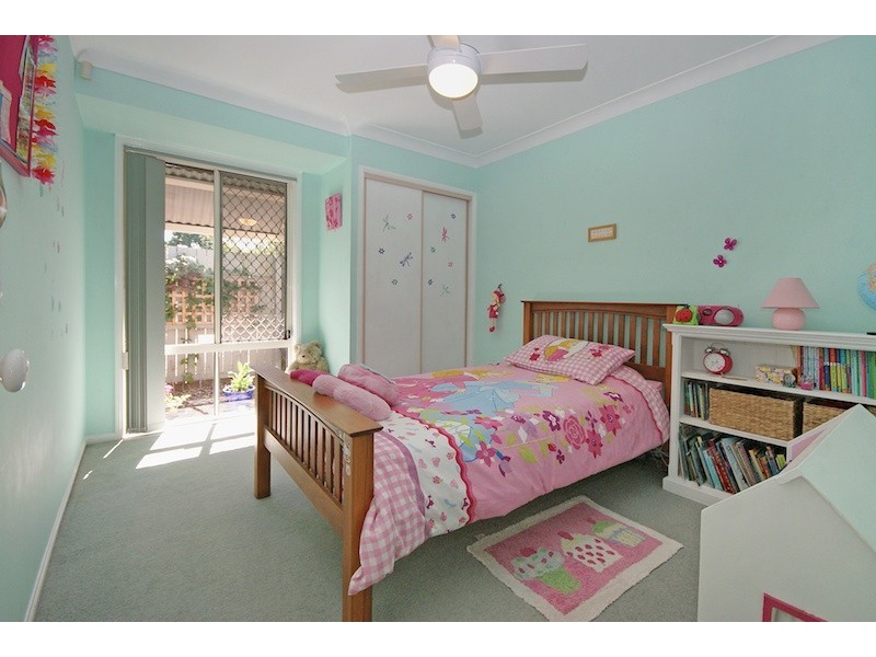 3 Ballandean Close, Forest Lake QLD 4078