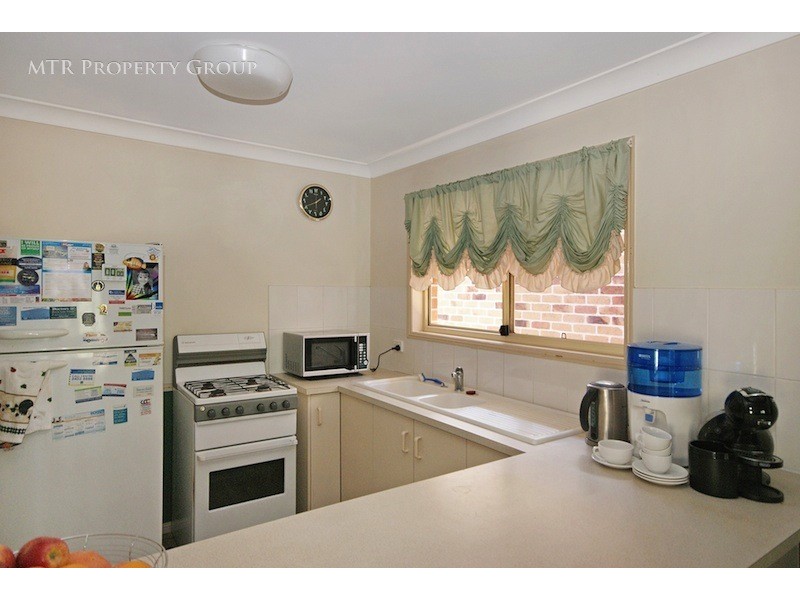 1 Larra Court, Forest Lake QLD 4078