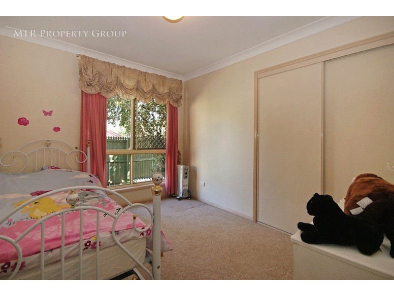 1 Larra Court, Forest Lake QLD 4078