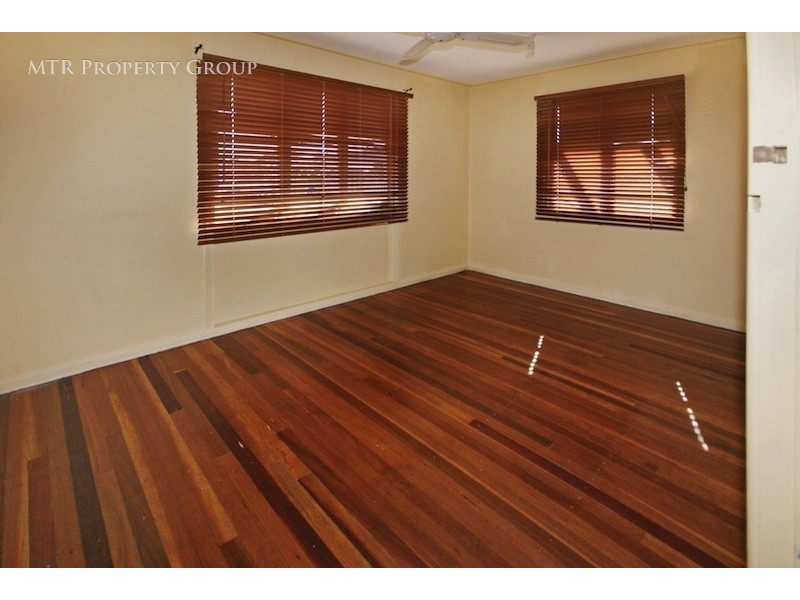 1 Warbler Street, Inala QLD 4077