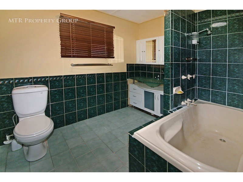 1 Warbler Street, Inala QLD 4077