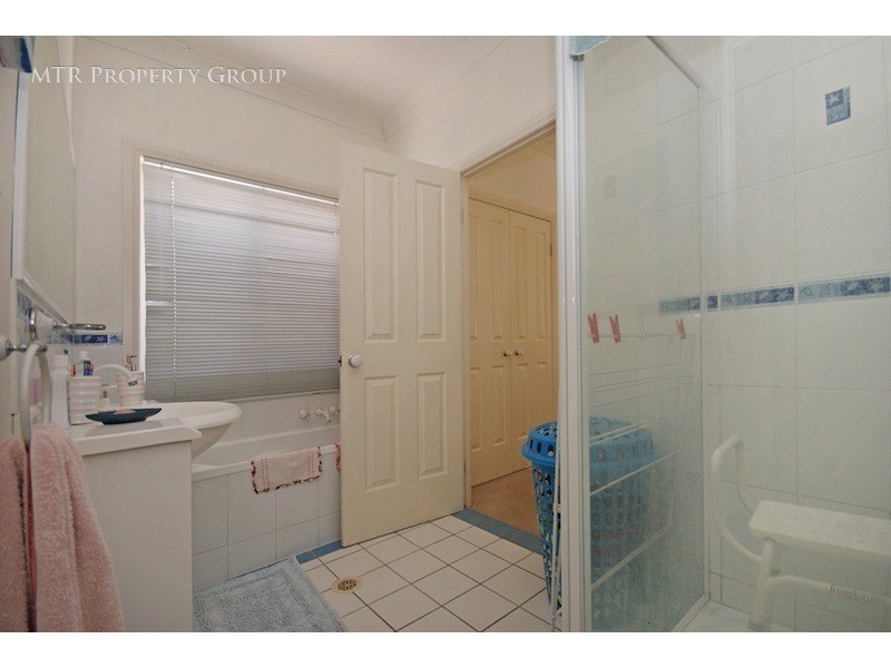 10 Mannix Place, Forest Lake QLD 4078