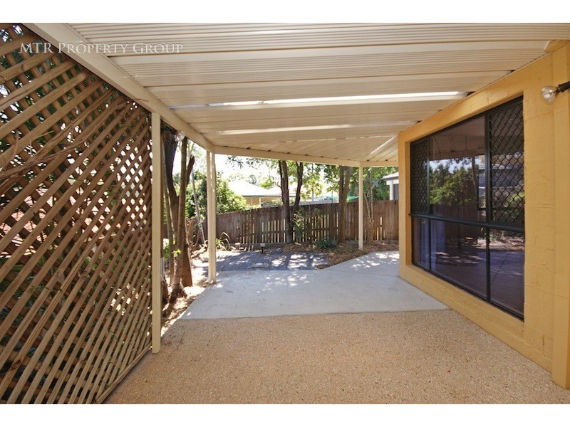 10 Pintail Crescent, Forest Lake QLD 4078