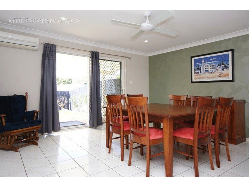 25 Rimu Cres, Forest Lake QLD 4078