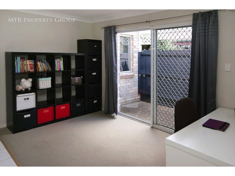 25 Rimu Cres, Forest Lake QLD 4078