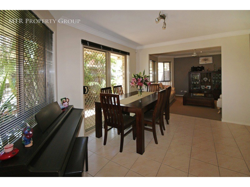 22 Kondalilla Parade, Forest Lake QLD 4078