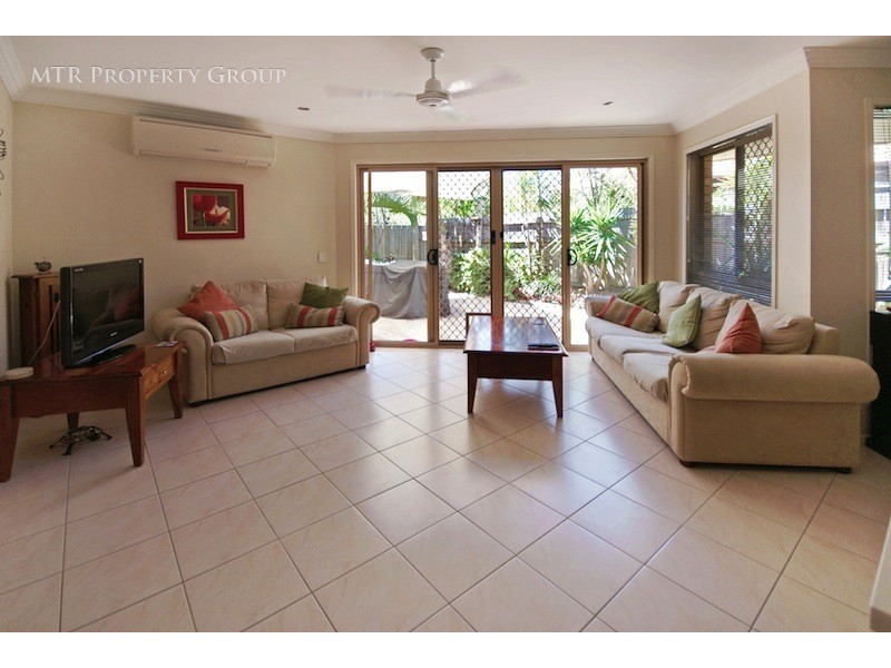 22 Kondalilla Parade, Forest Lake QLD 4078