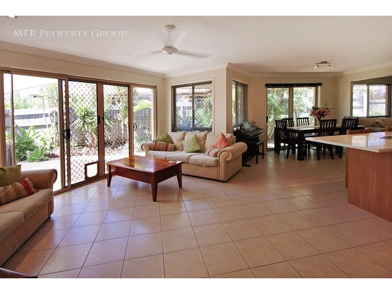 22 Kondalilla Parade, Forest Lake QLD 4078