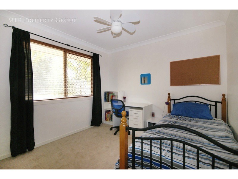 11 Hawthorne Street, Forest Lake QLD 4078