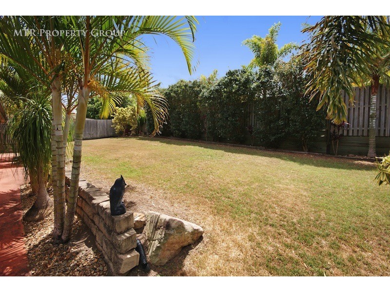 11 Hawthorne Street, Forest Lake QLD 4078