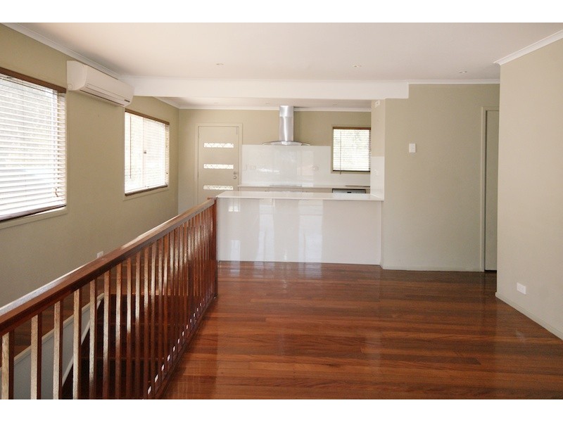 16 Iris Street, Gailes QLD 4300