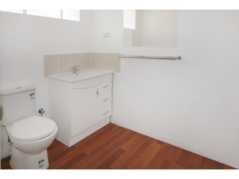 16 Iris Street, Gailes QLD 4300